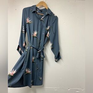 Ann Taylor Floral Shirtdress – Medium